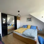 Moderne Zimmer In Koeln Lindenthal