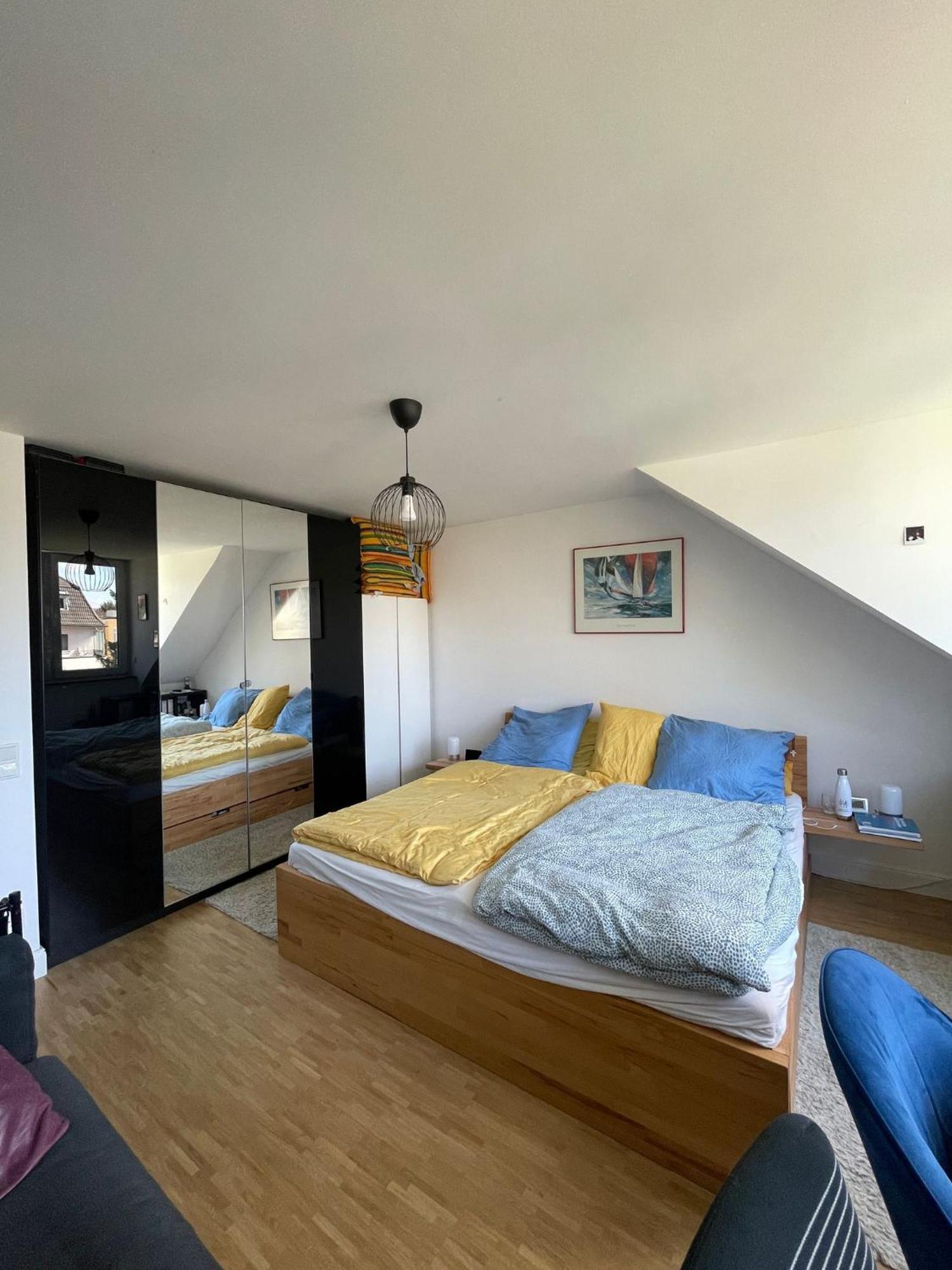 Moderne Zimmer In Koeln Lindenthal *